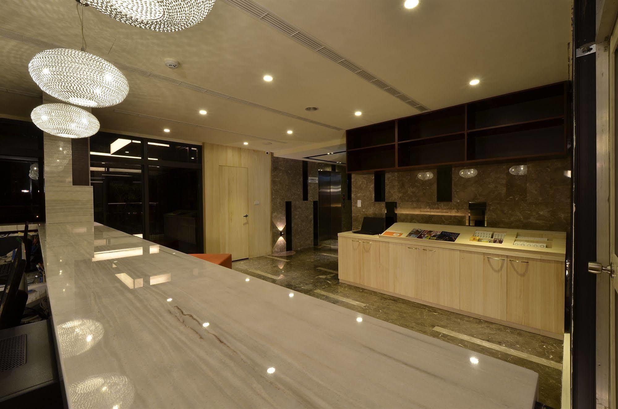 Hotel Cube Tajcshung Kültér fotó